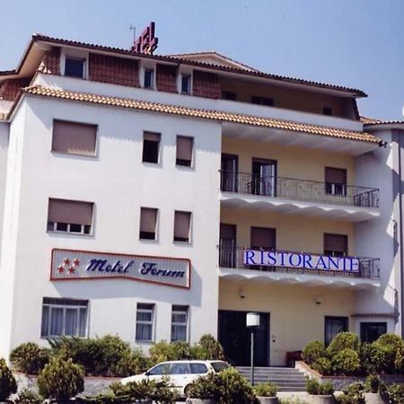 Motel Forum ポッラ エクステリア 写真